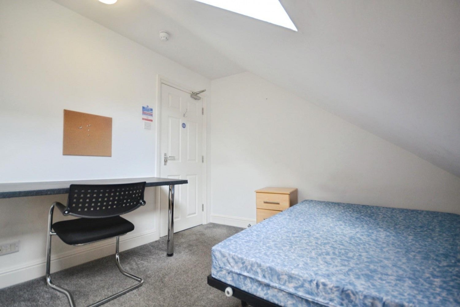 Flat Granby Gardens in Reading