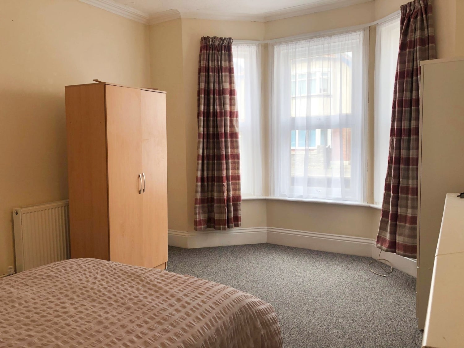 Room St Mary's Road in Bournemouth
