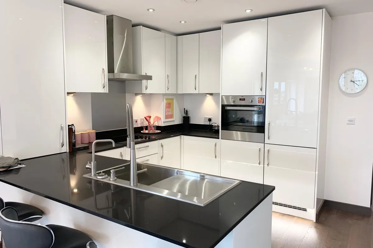 Flat St Albans Road in Watford