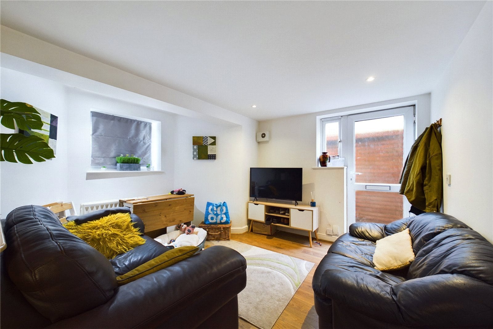 Flat Brunswick Hill in Reading