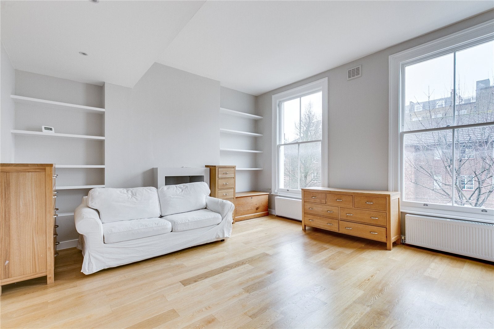 Flat St. Marks Place in Greater London