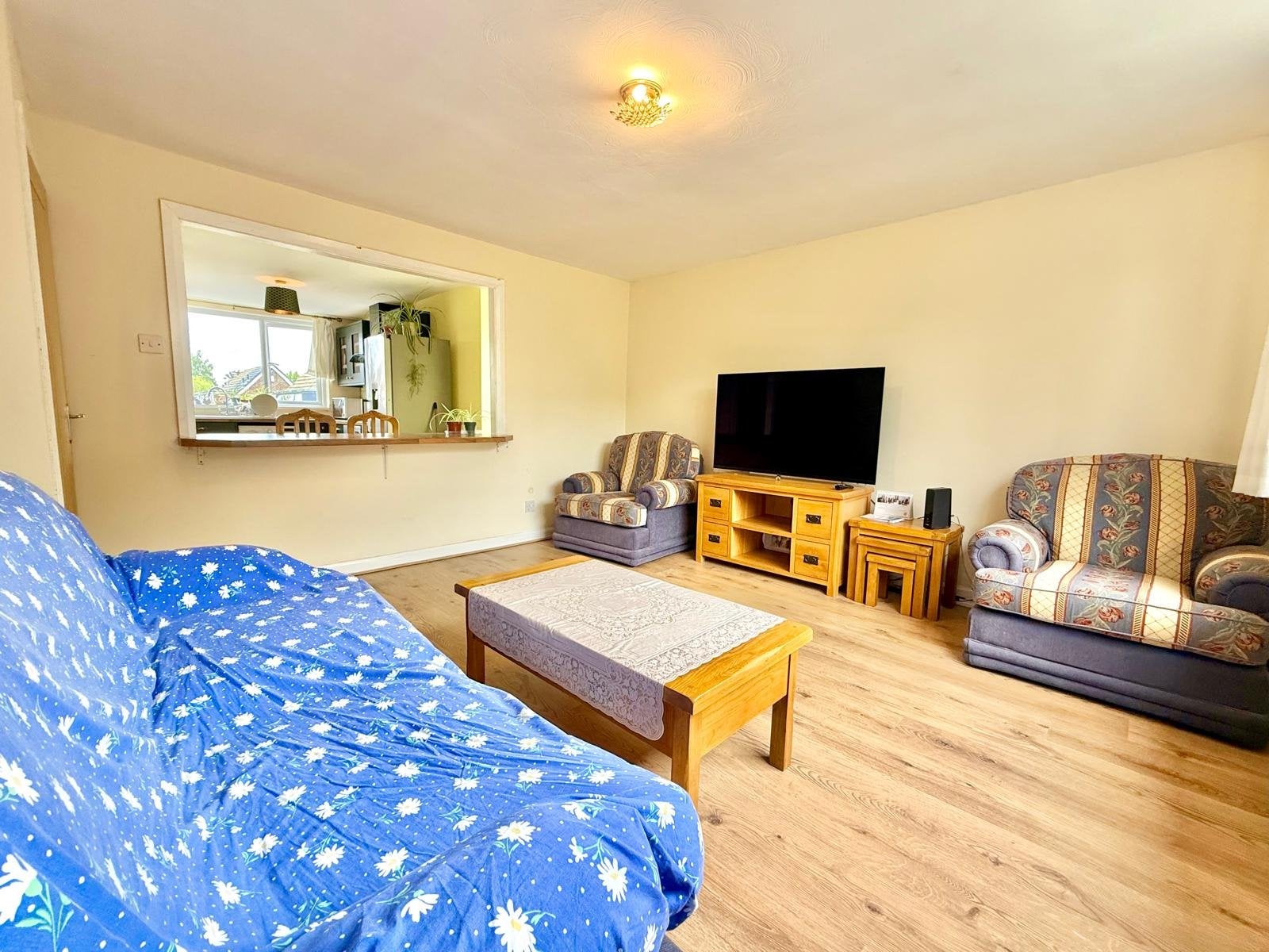Flat Heathfield in Mirfield