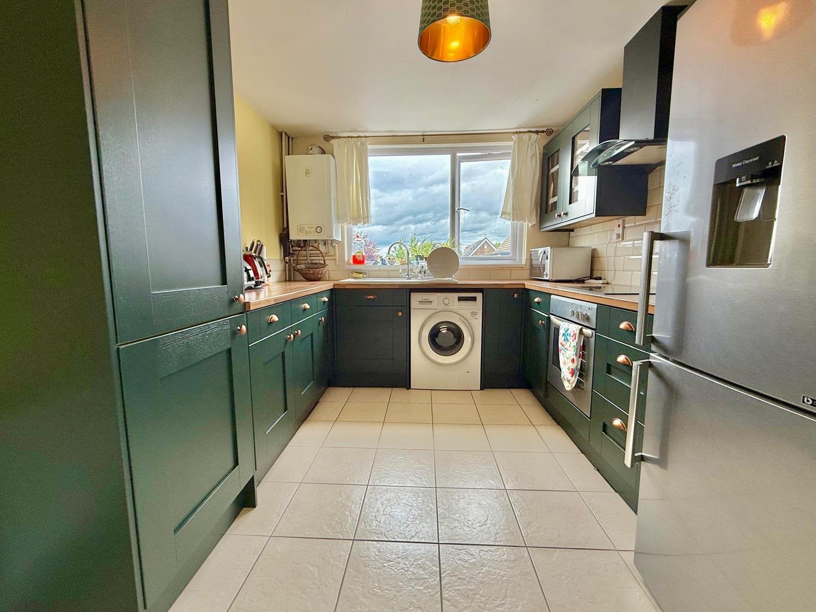 Flat Heathfield in Mirfield