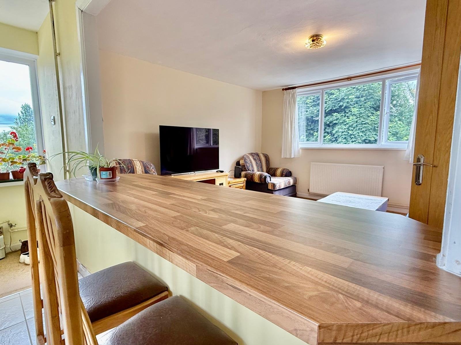 Flat Heathfield in Mirfield