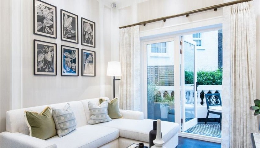 Flat Prince of Wales Terrace in Greater London