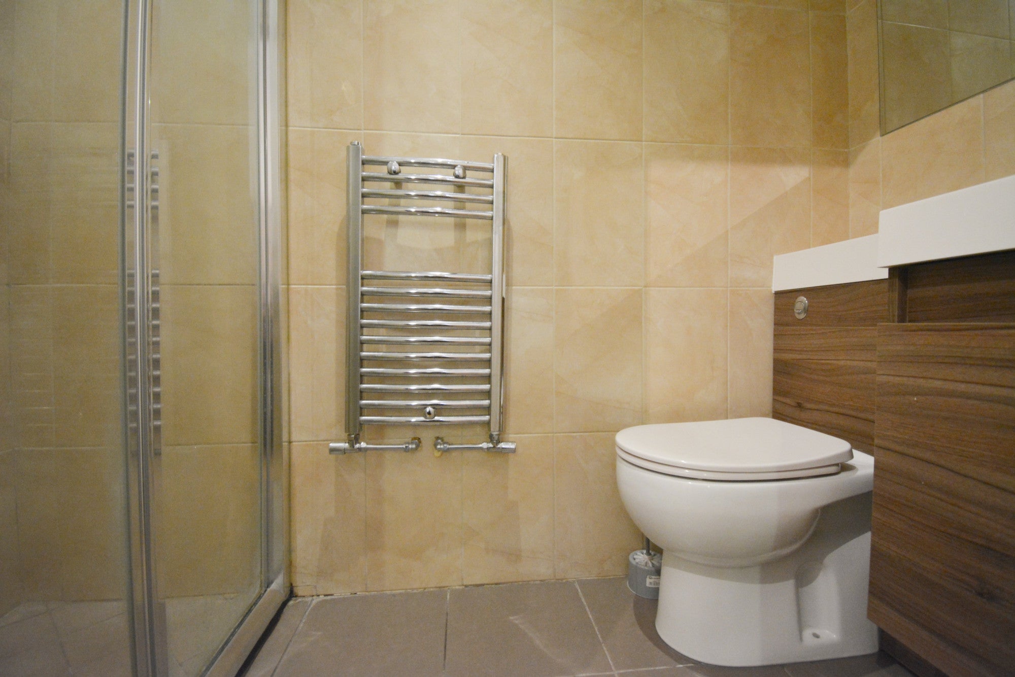 Room Whitehall Gardens in Greater London