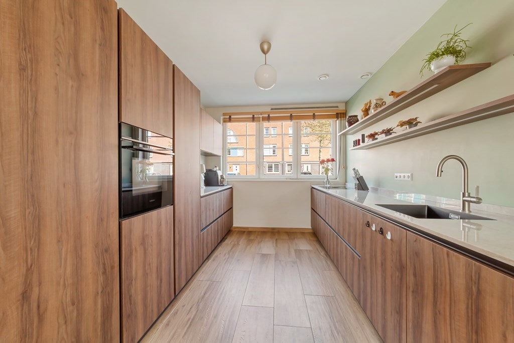 Huis te koop Jacob van Heemskercklaan 13 in Maassluis voor € 625.000