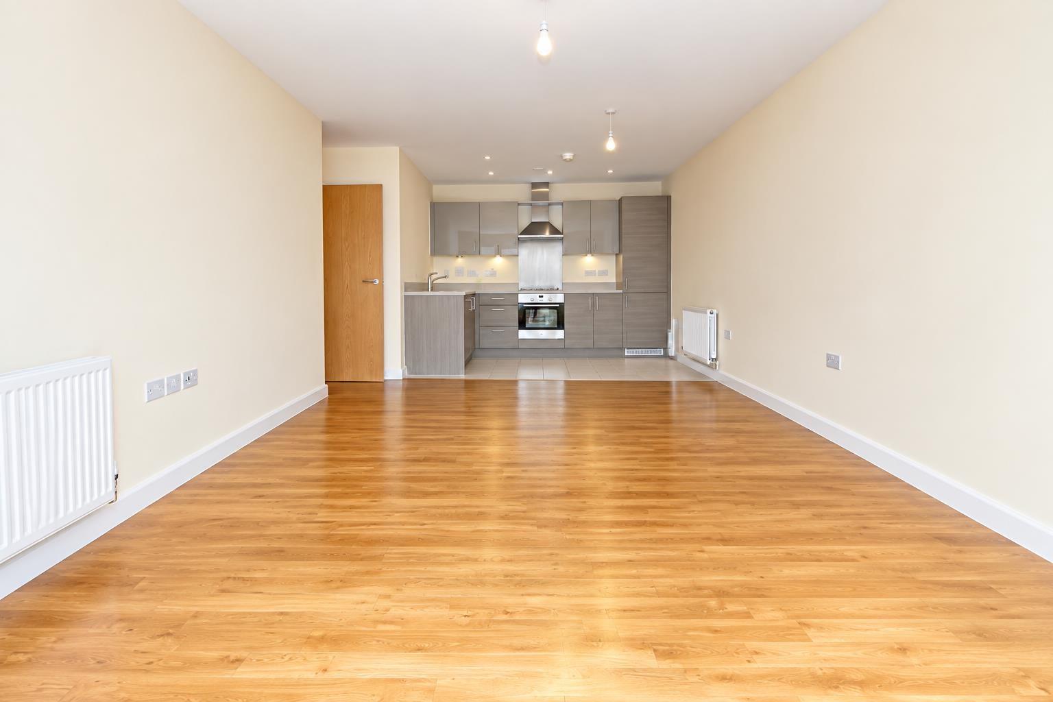 Flat Skerne Road in Greater London