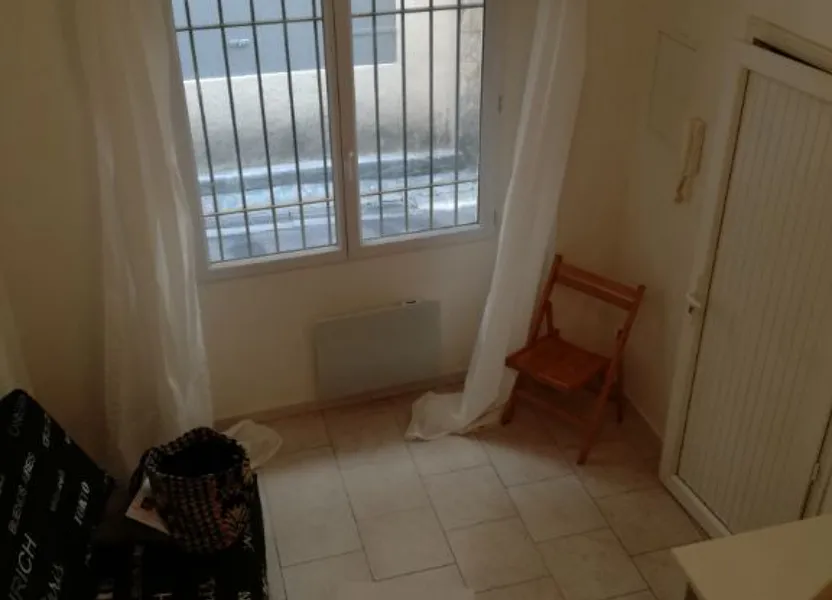Flat Rue de la Boucarie in Nîmes