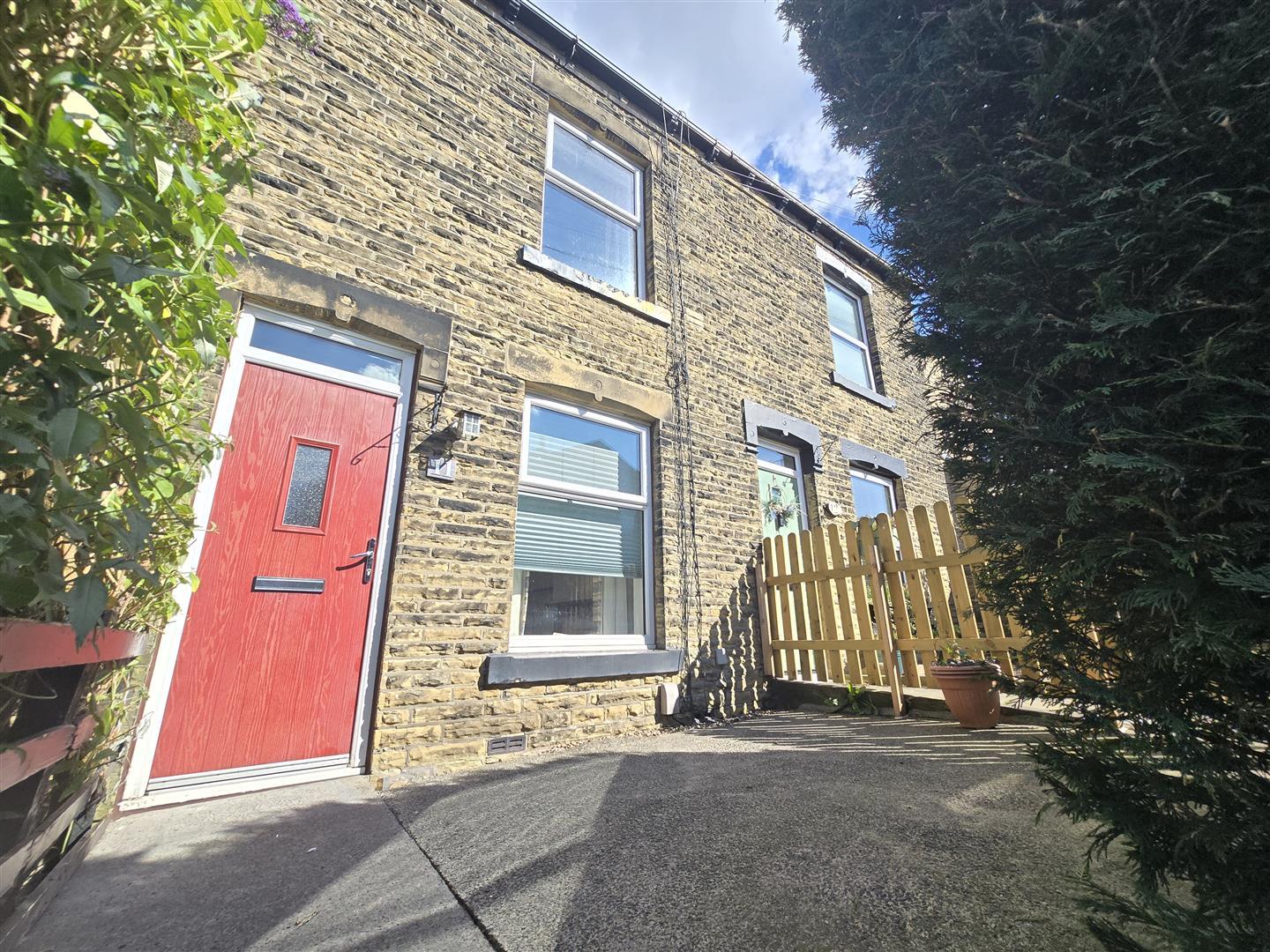 House Hillthorpe Road in Leeds