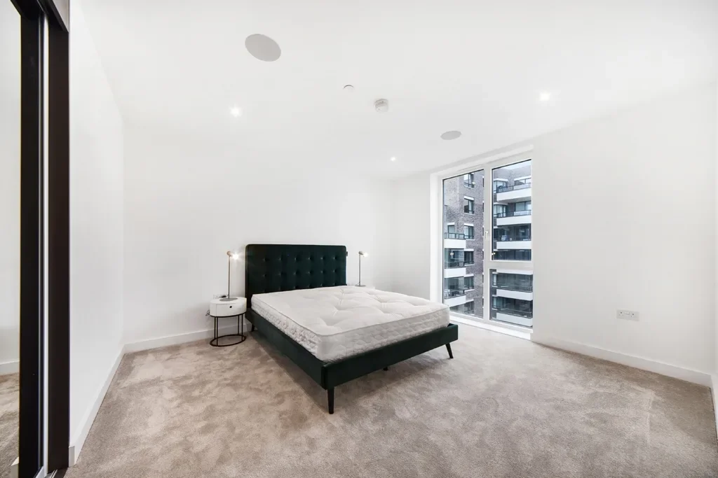 Flat New Tannery Way in Greater London