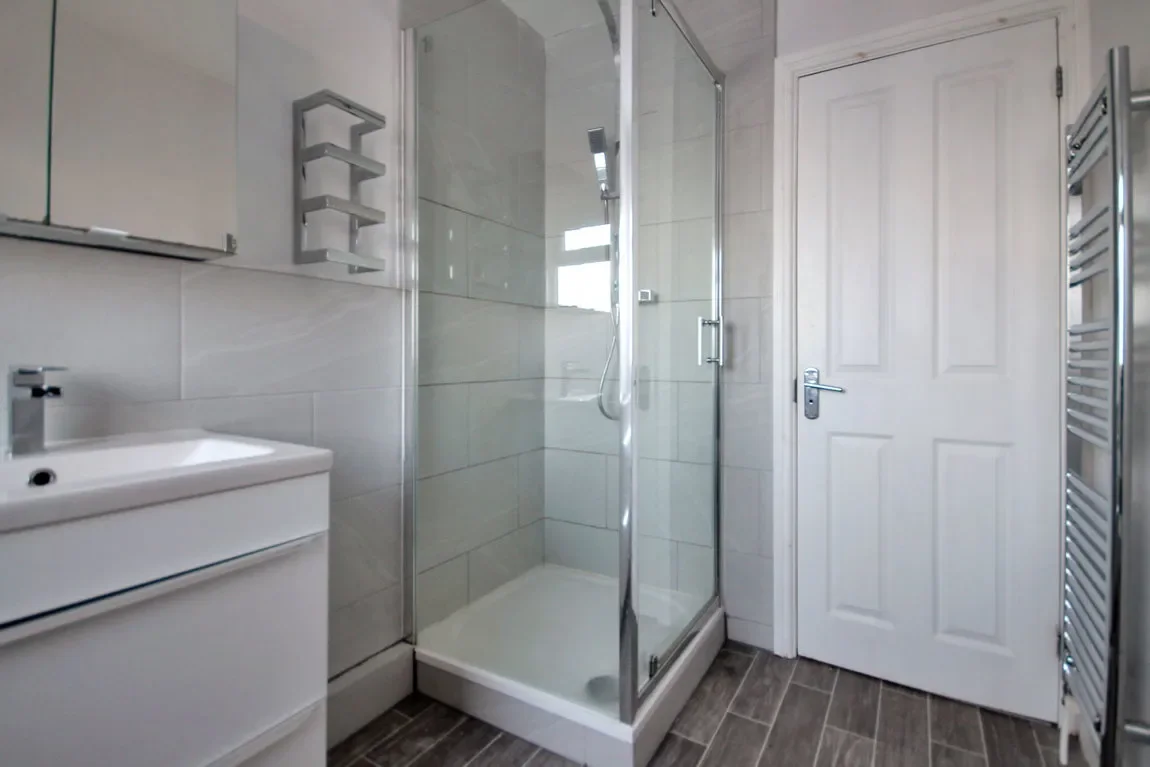 House Navigation Close in Runcorn