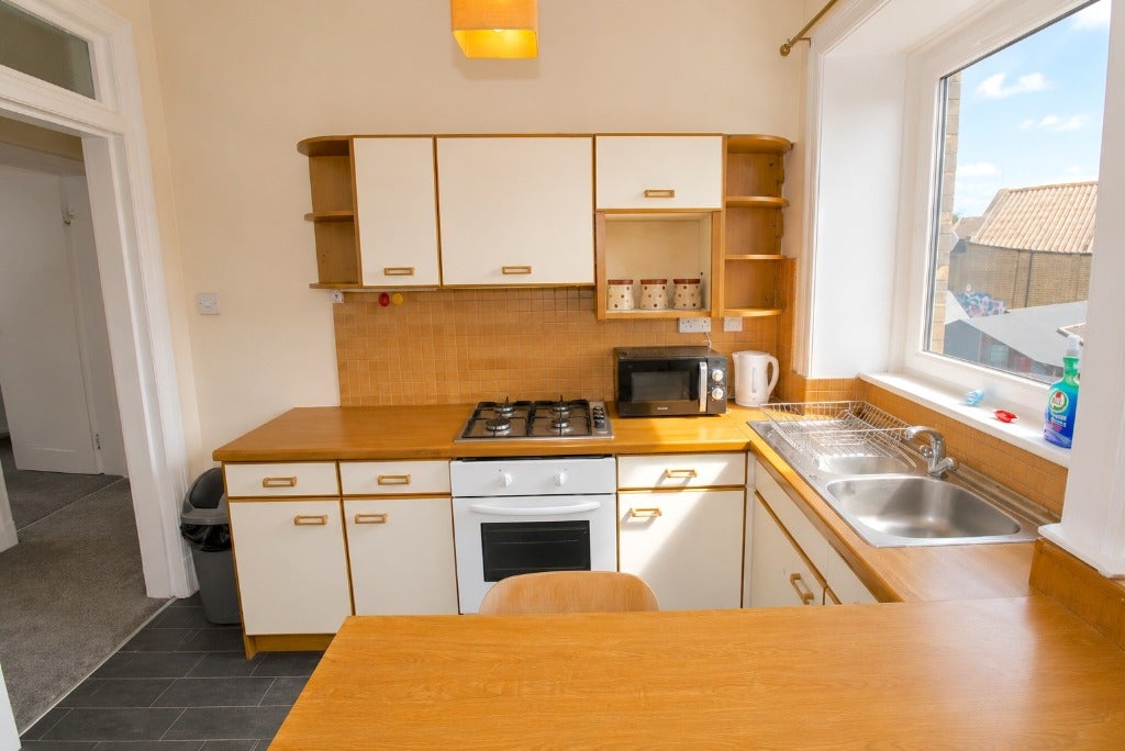 Flat Gorgie Road in City of Edinburgh