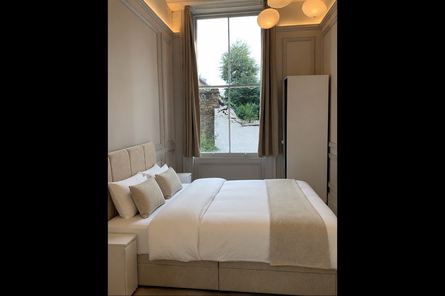 Flat Redcliffe Square in Greater London