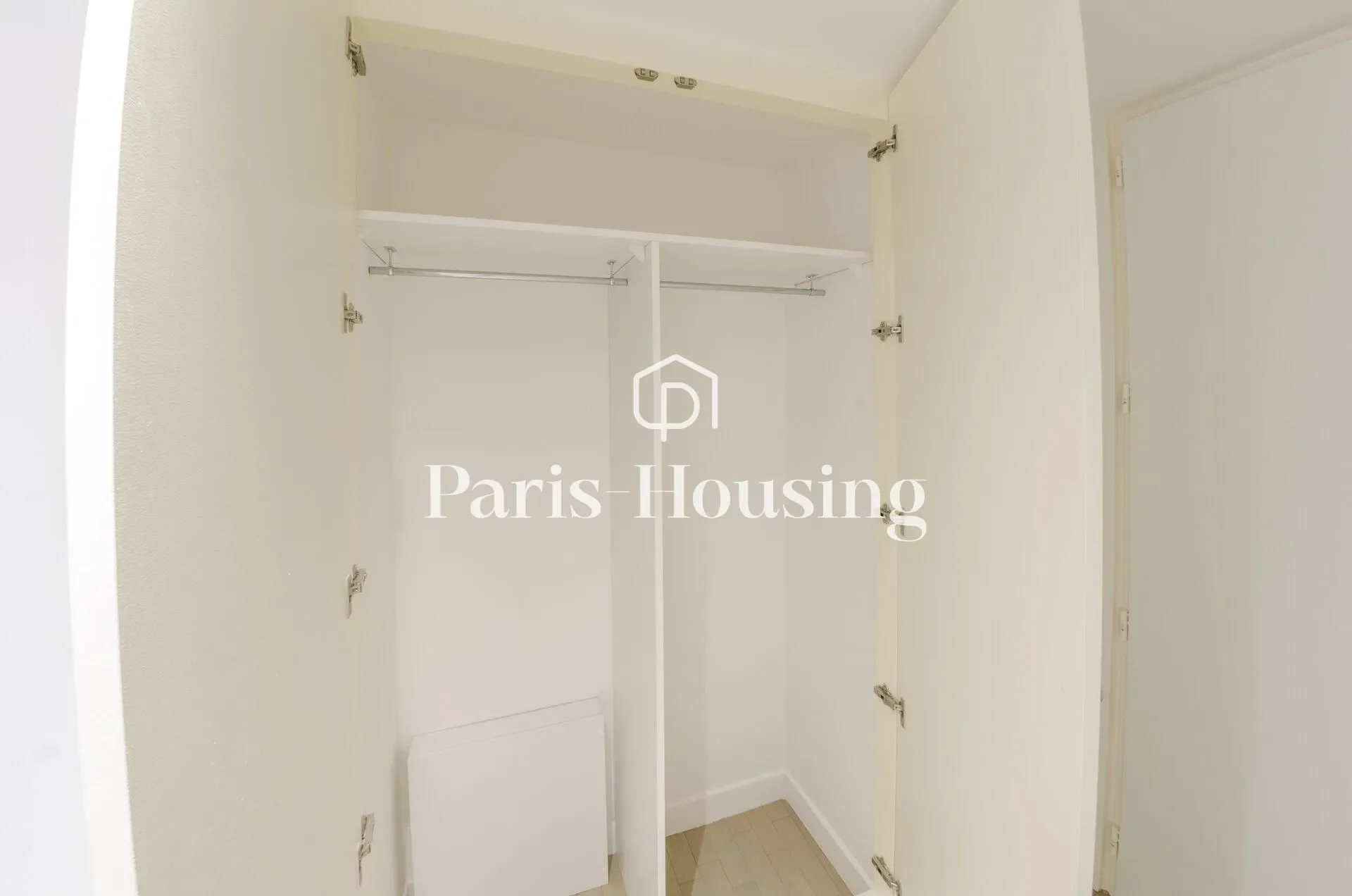 Flat Villa Brune in Paris