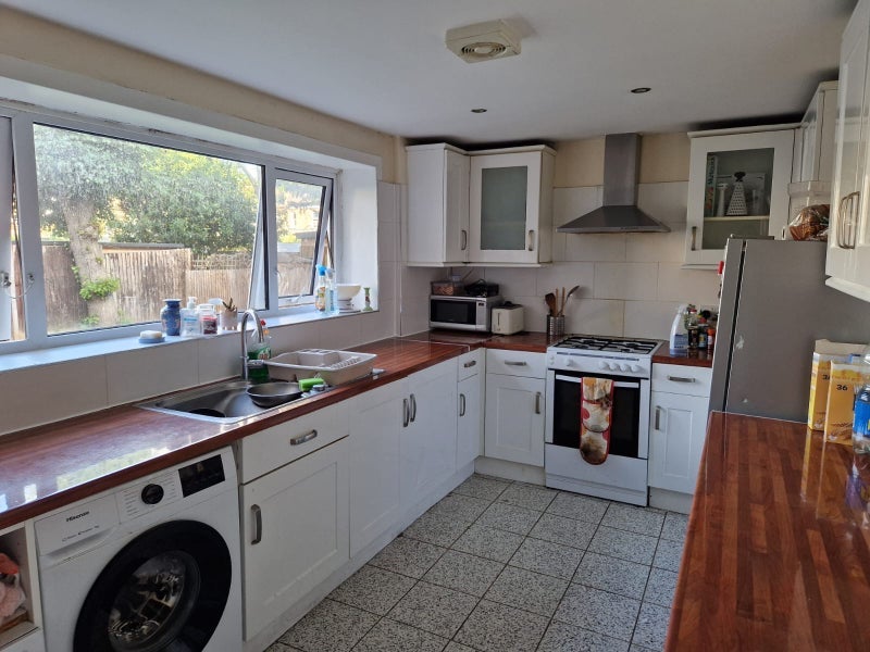 Room Gap Road in Greater London