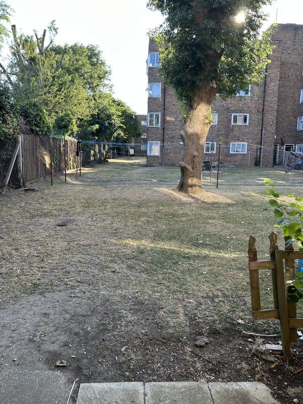 Room Gap Road in Greater London