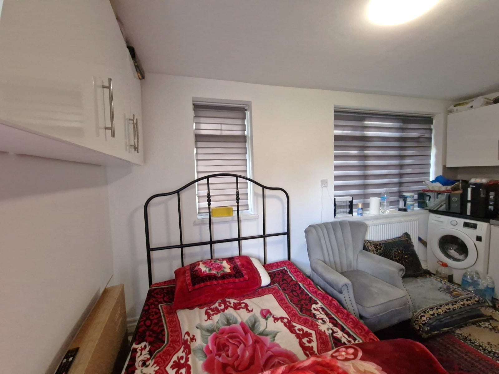 Flat Wenlock Road in London