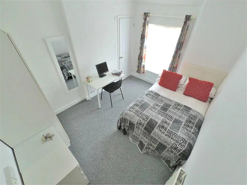 Room Barrack Road in Northampton