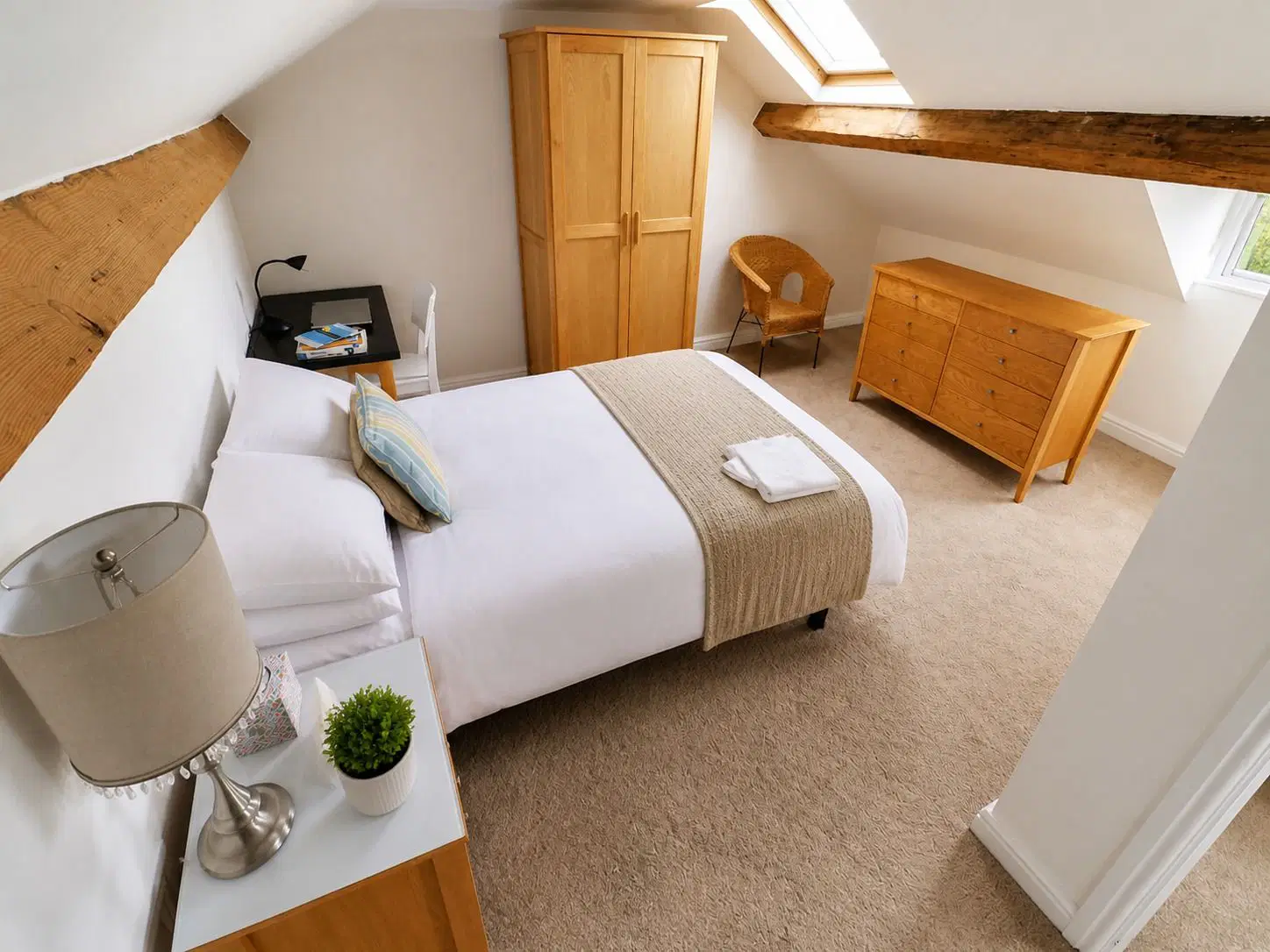 Room Barrack Road in Northampton