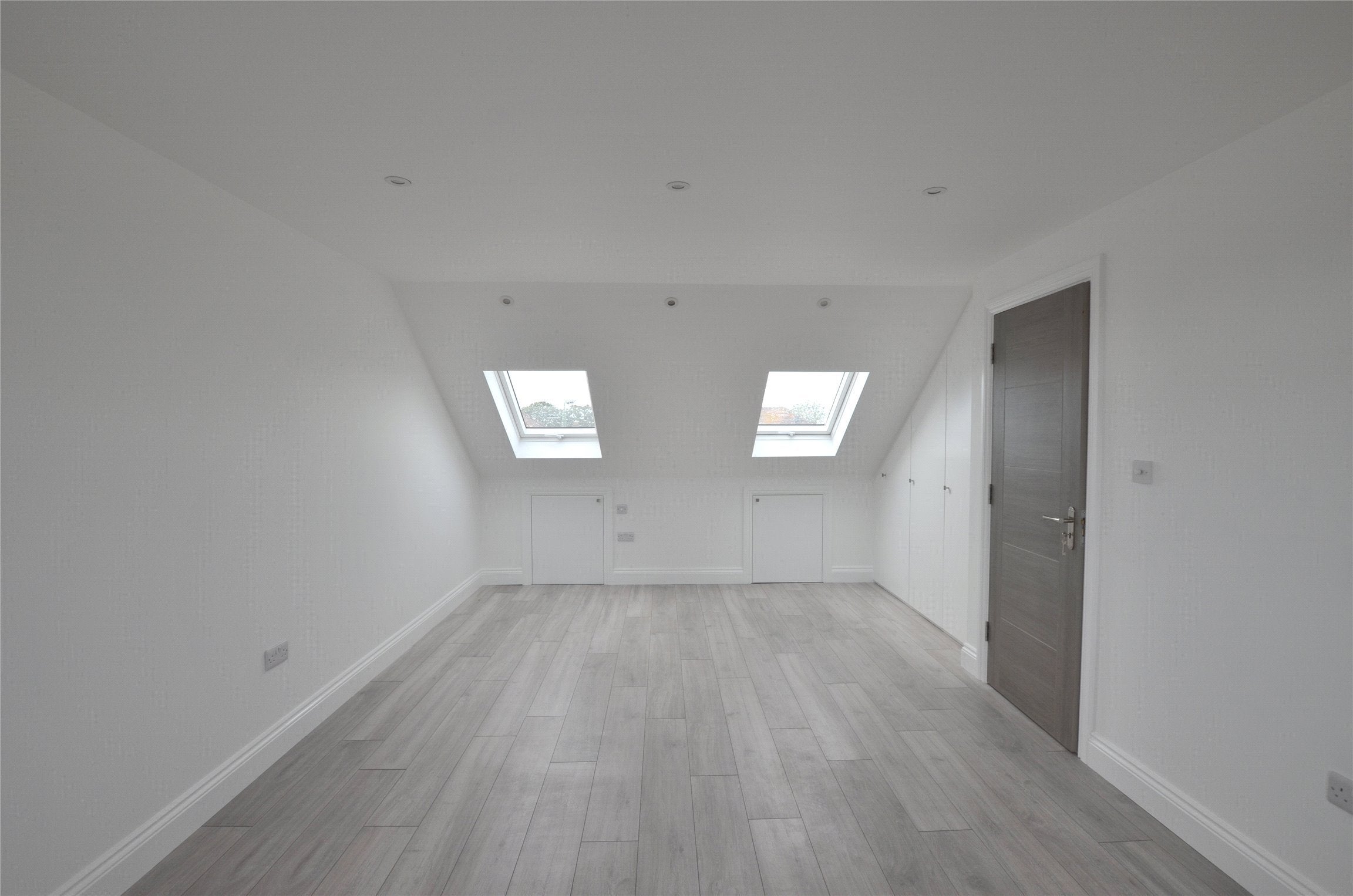 House Abbotts Road in Greater London