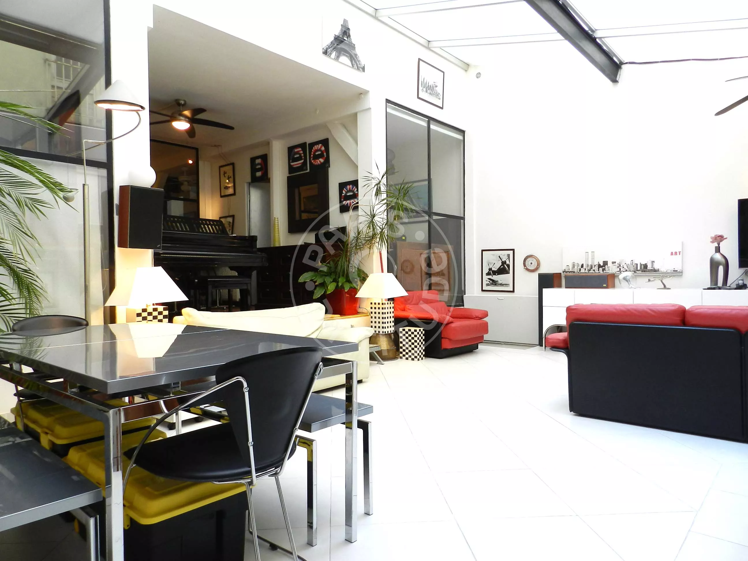 Appartement Rue du Delta à Paris