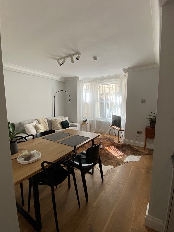 Flat Fairholme Road in Greater London