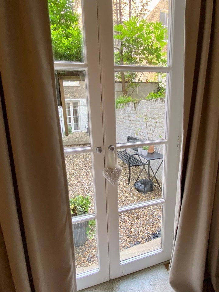 Flat Fairholme Road in Greater London
