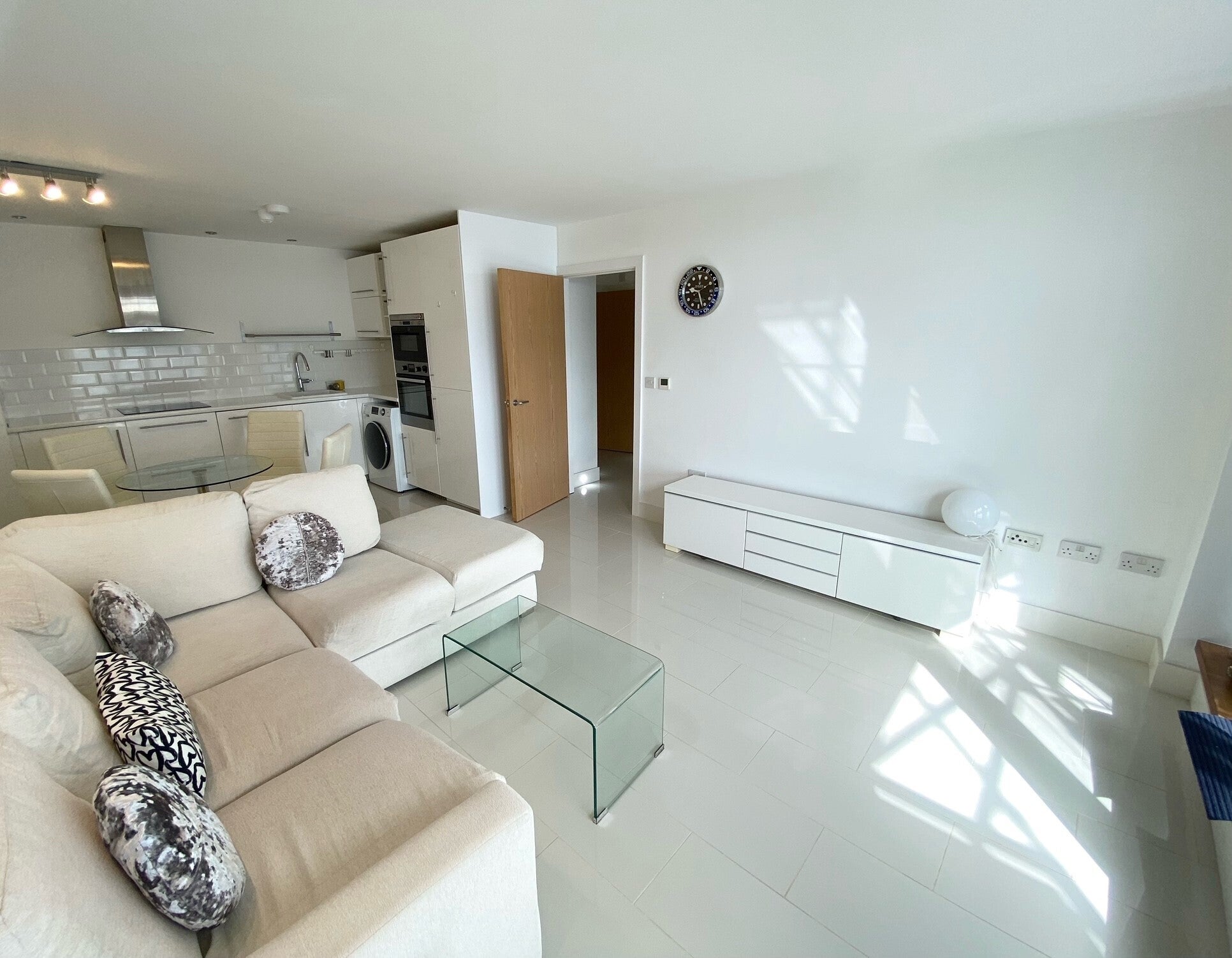 Flat Butetown Link in Cardiff