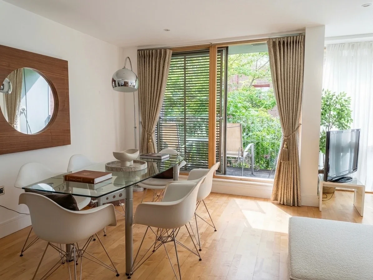 Flat Marsham Street in City of Westminster