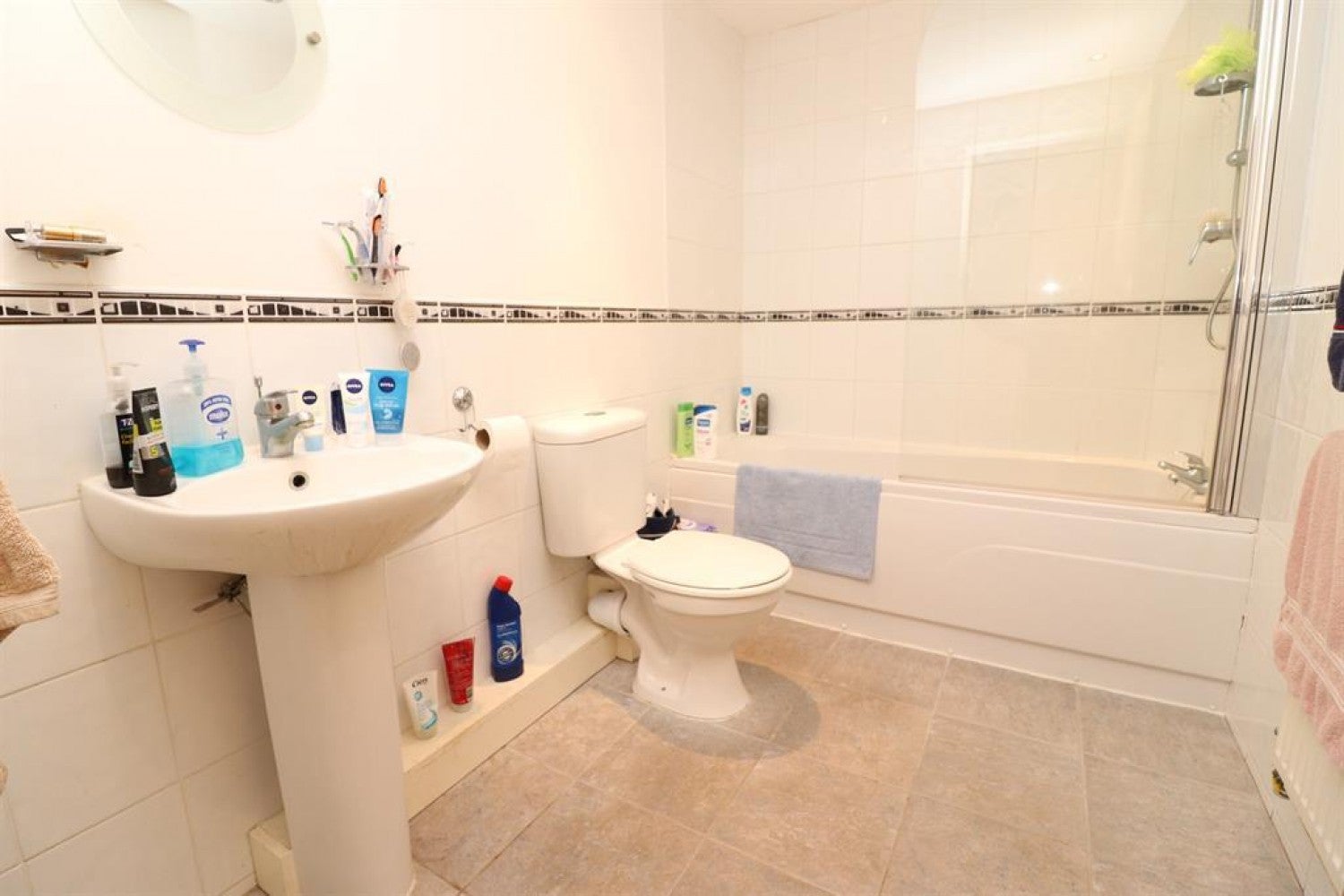 Flat Radfield Avenue in Darwen