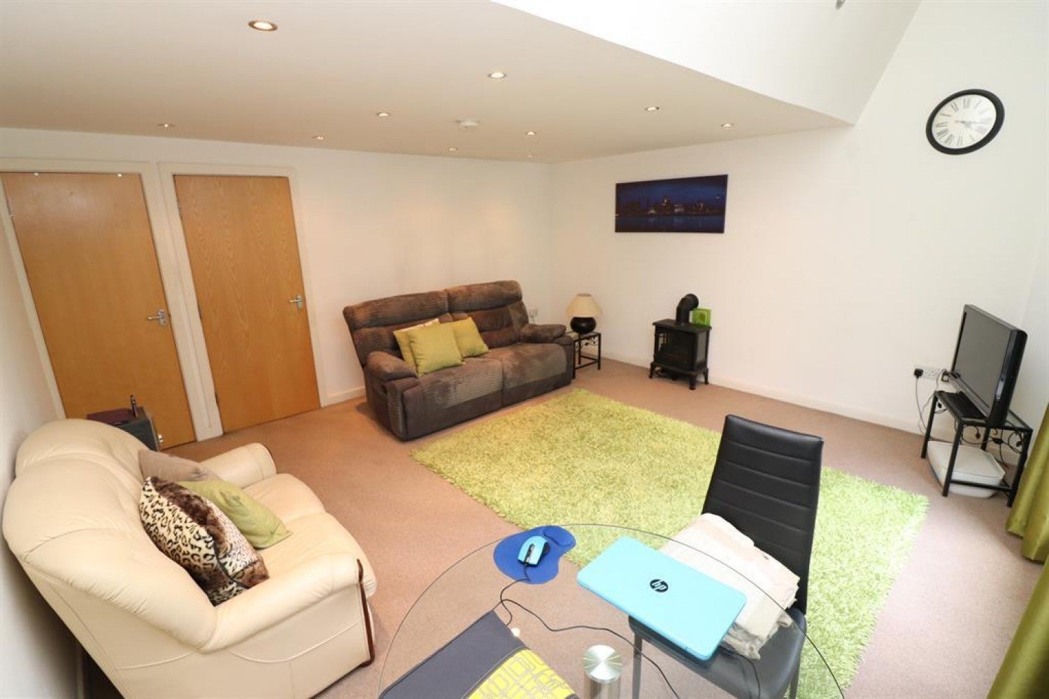 Flat Radfield Avenue in Darwen