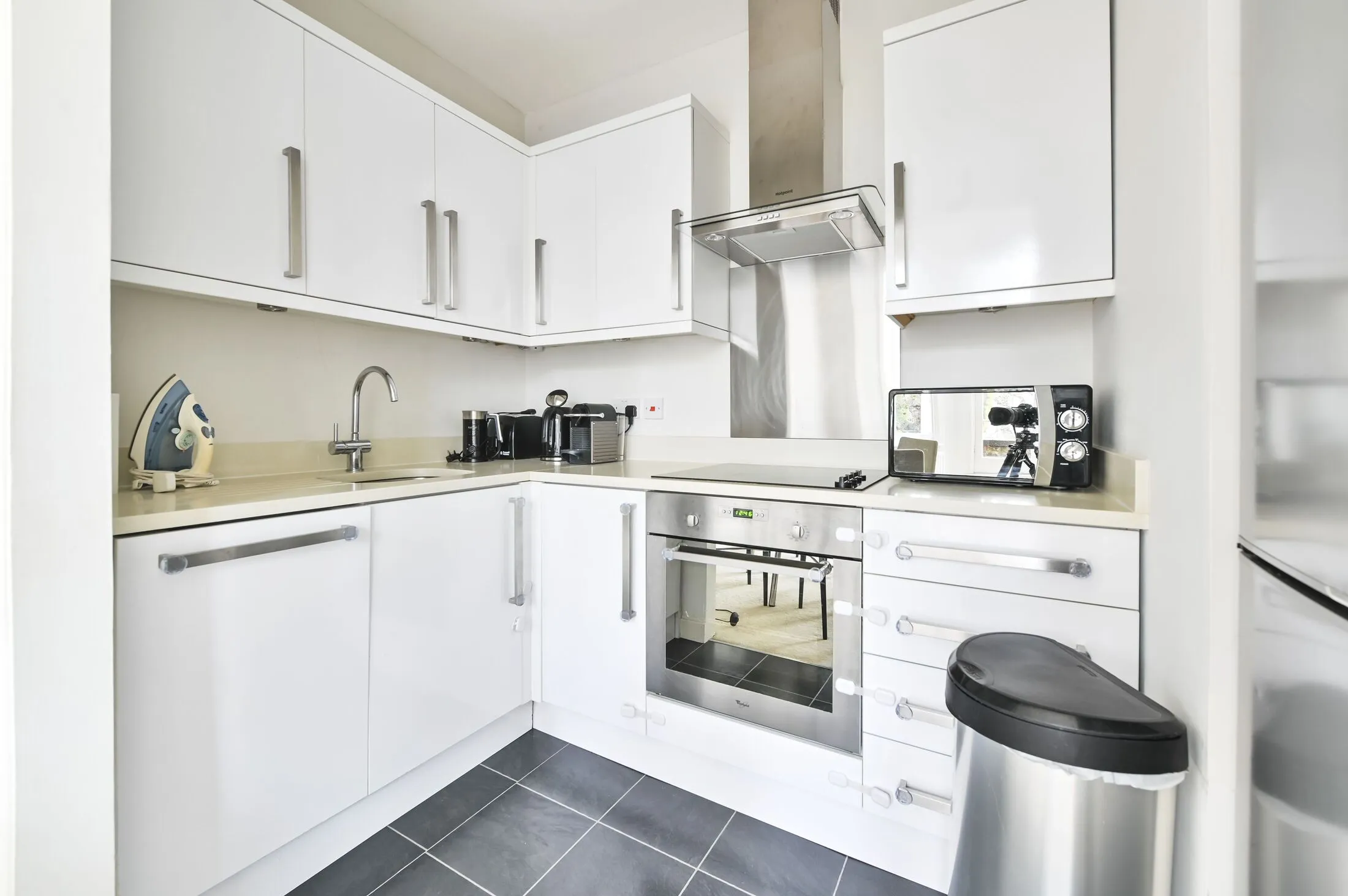 Flat Philbeach Gardens in Greater London