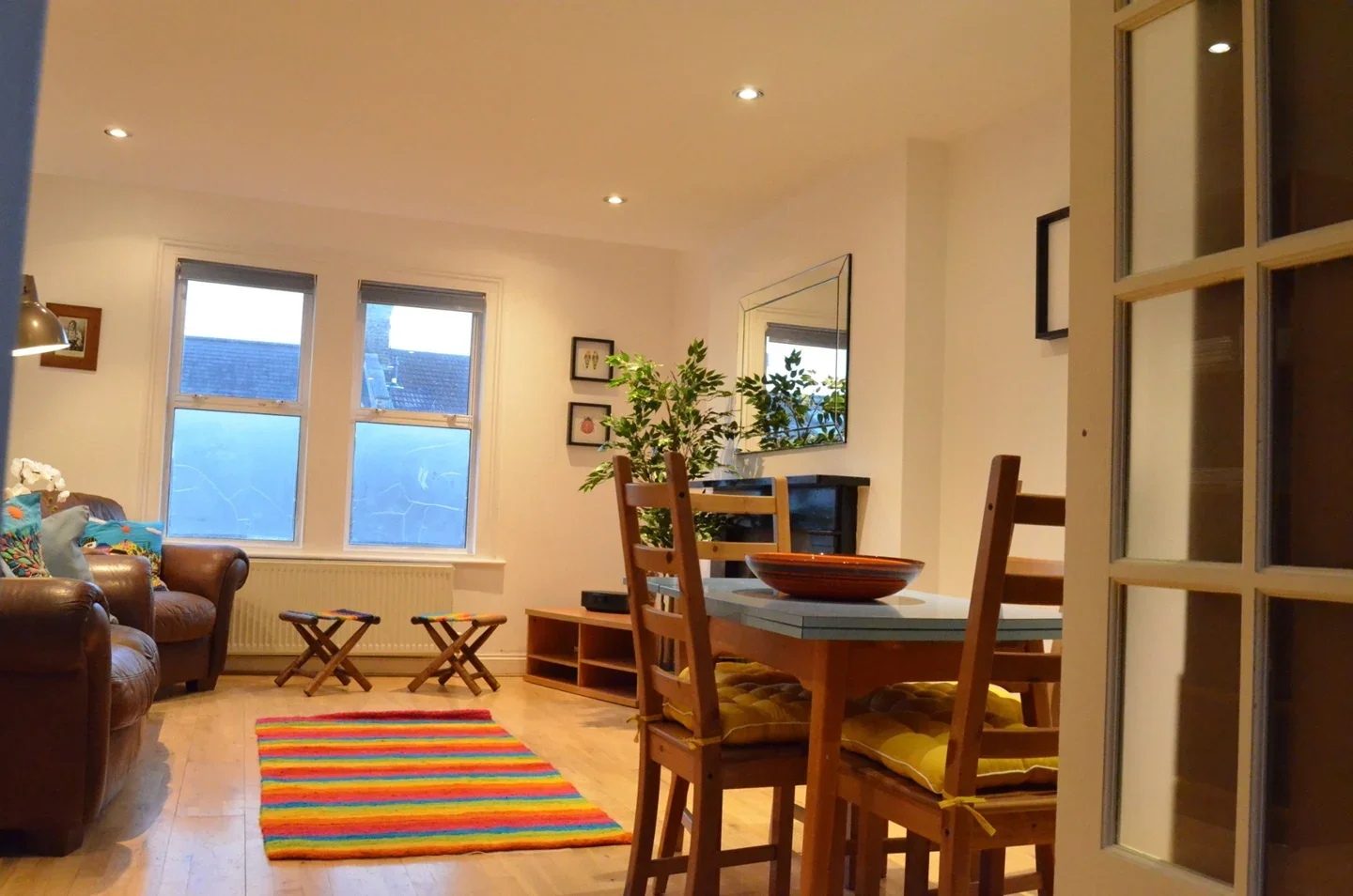 Flat Saltoun Road in Greater London