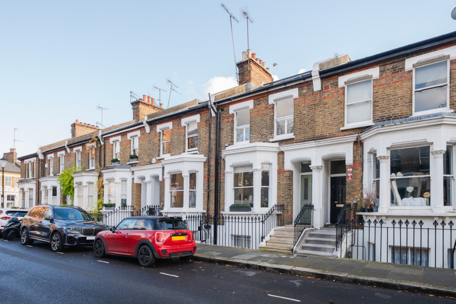 Flat Tadema Road in Greater London