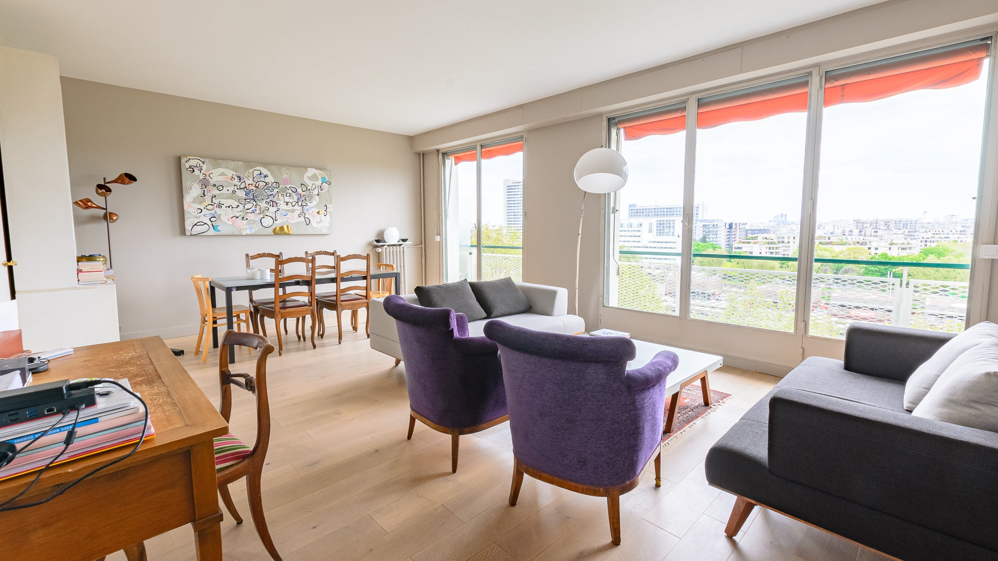 Flat Quai Louis Blériot in Paris
