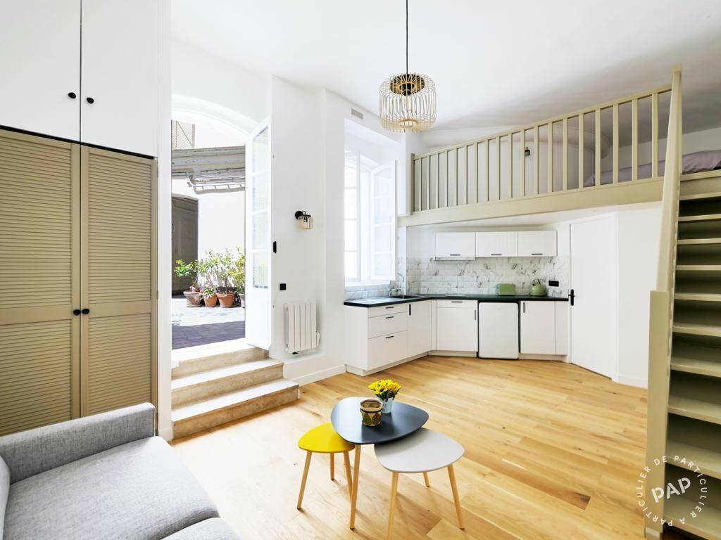 Flat Parvis du Sacré-Cœur in Paris