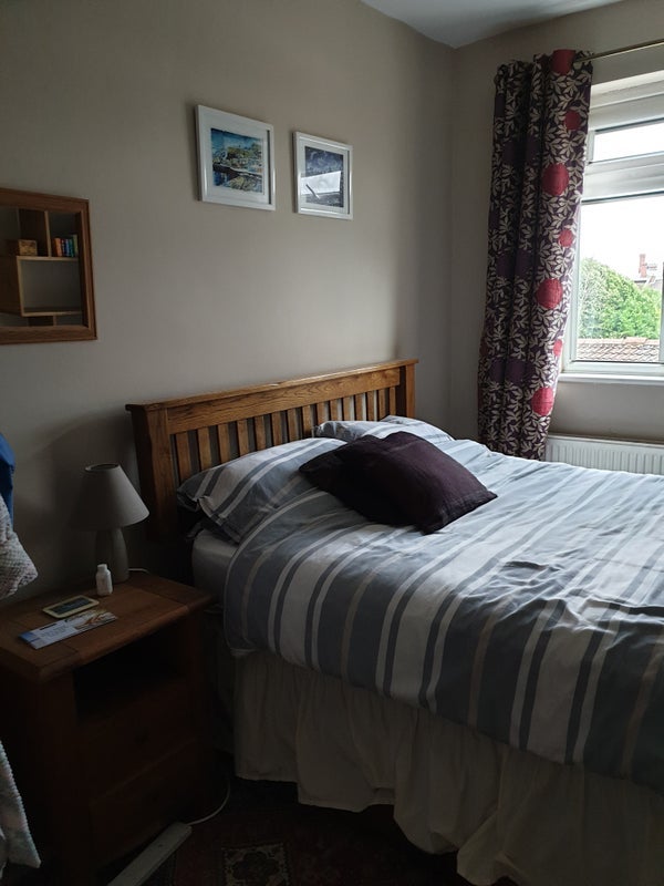 Room Thornleigh Road in Bristol
