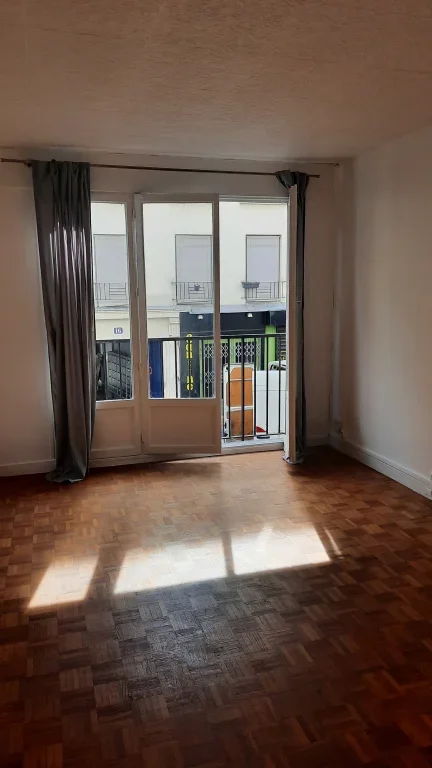 Flat Rue Bonaparte in Paris