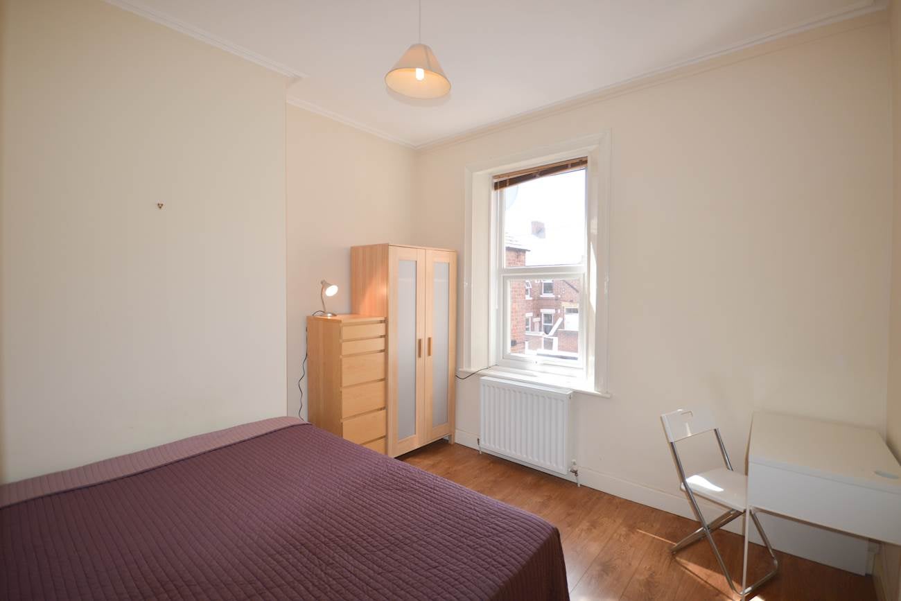 Flat Mayfair Road in Newcastle upon Tyne