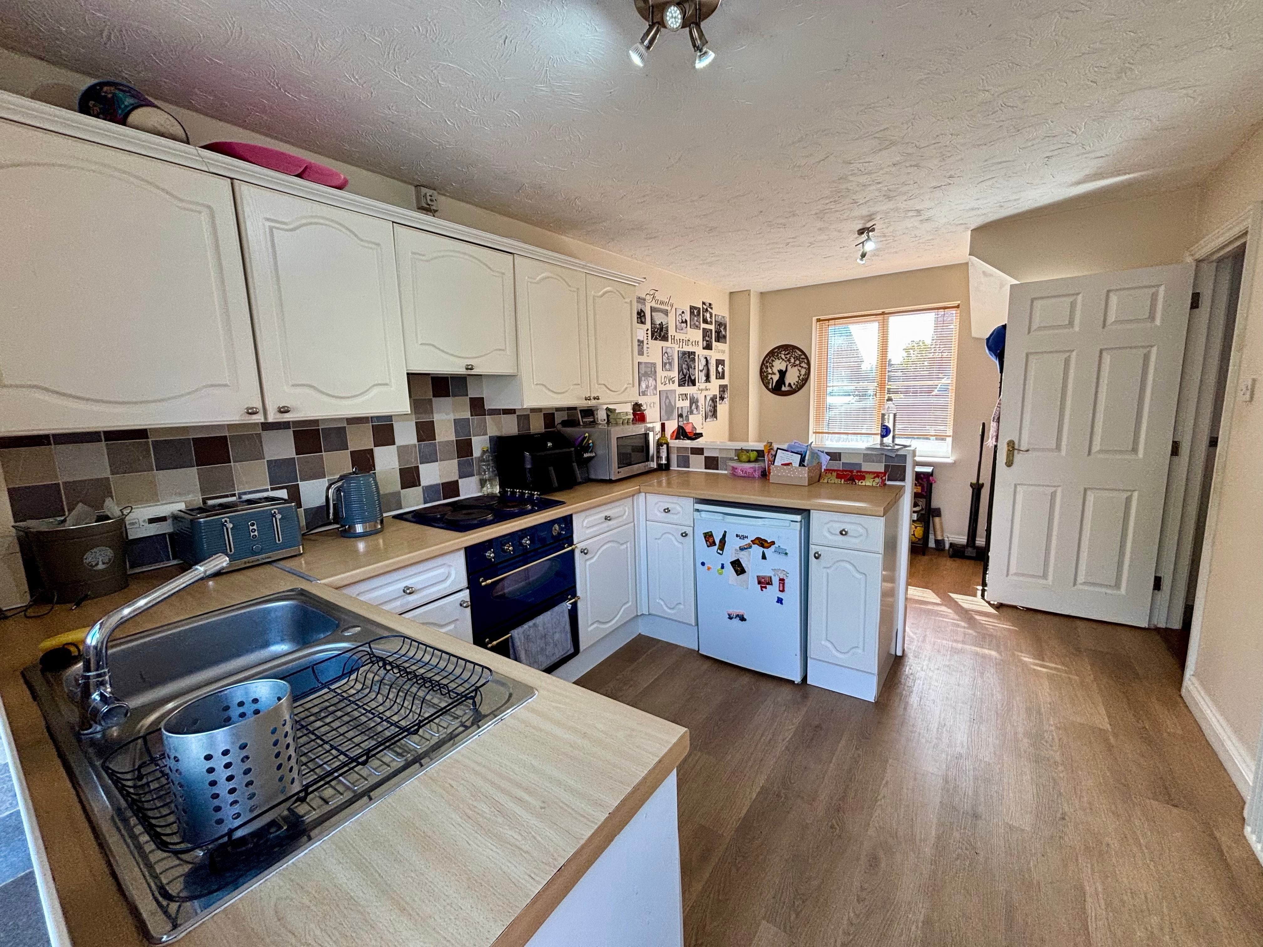 House Meadow Close in Bridgwater