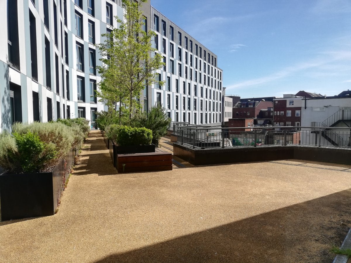 Flat Queensway in Reigate and Banstead