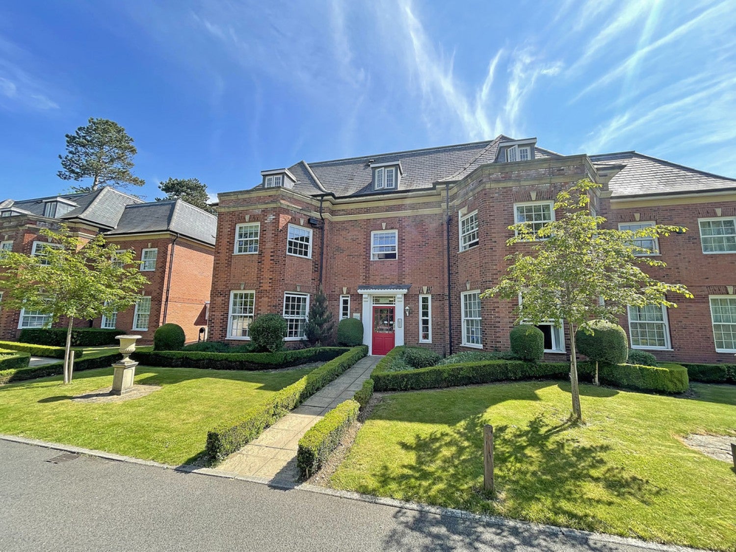 Flat John Cullis Gardens in Royal Leamington Spa