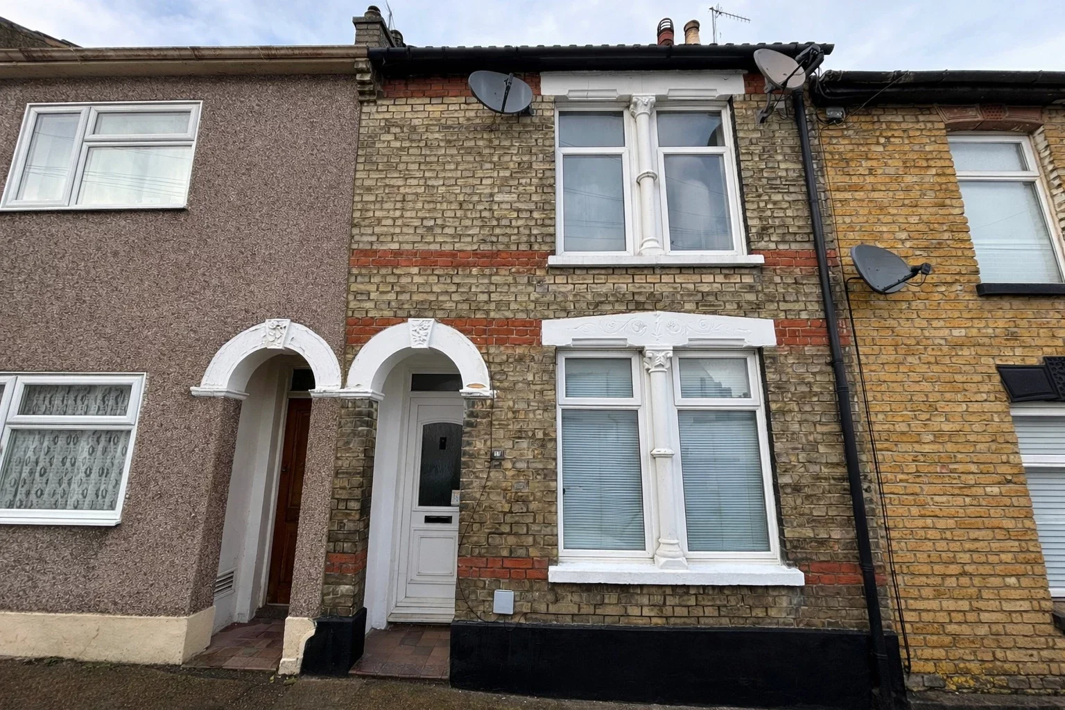 House Luton Road in Chatham