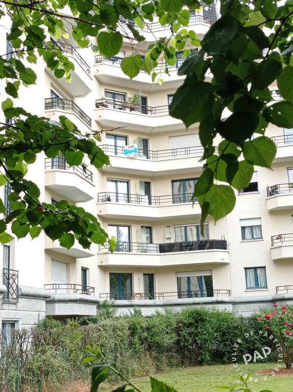 Appartement Place de la Fontaine à Cergy