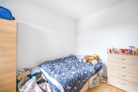 Flat Chesterfield Gardens in Greater London