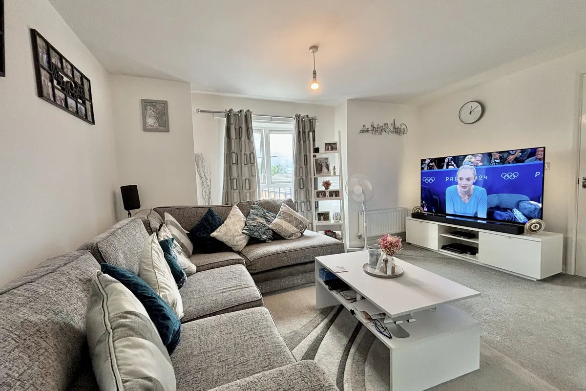 Flat Headings Drive in Peterborough
