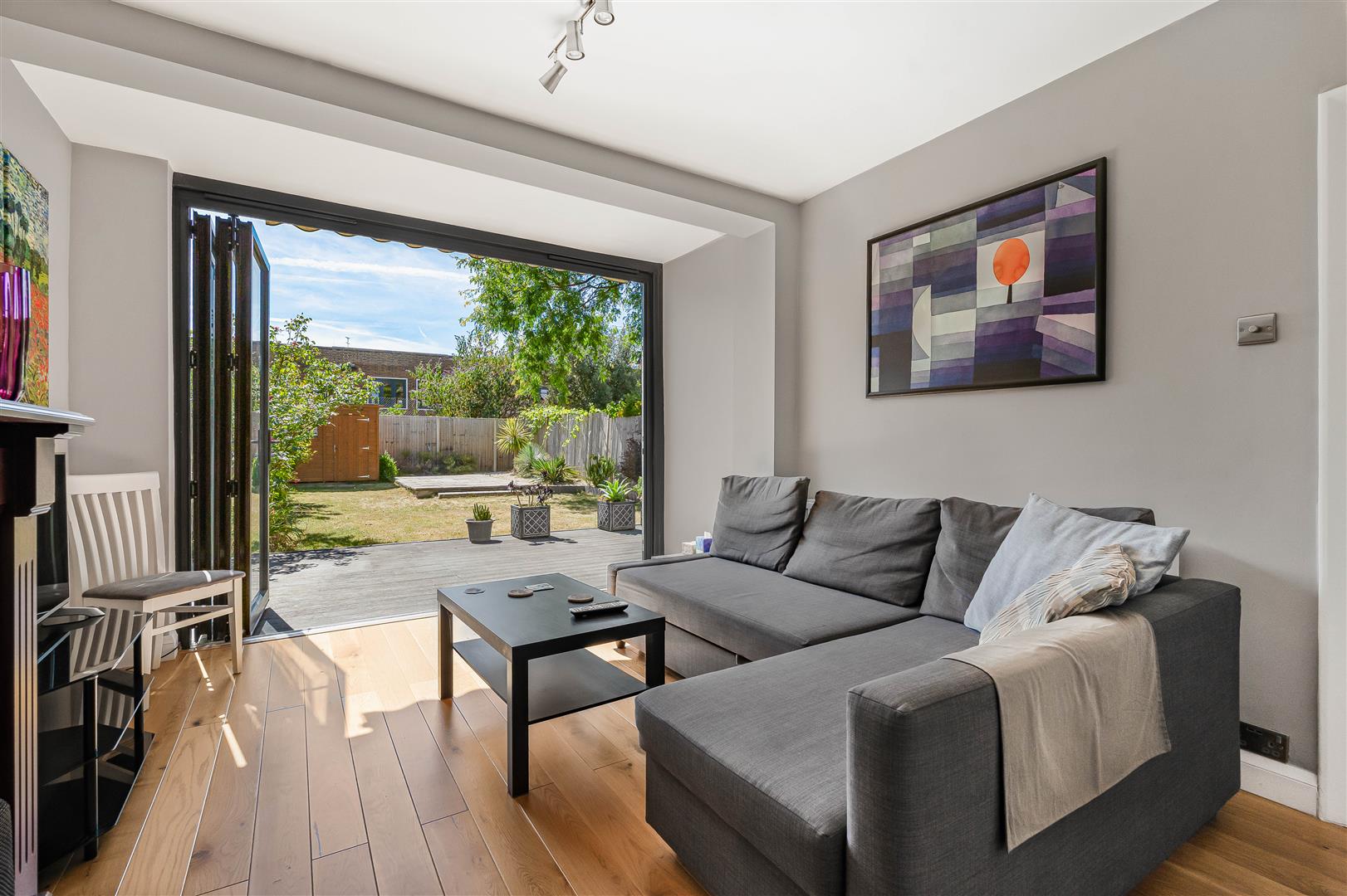 House Wolsey Drive in Greater London