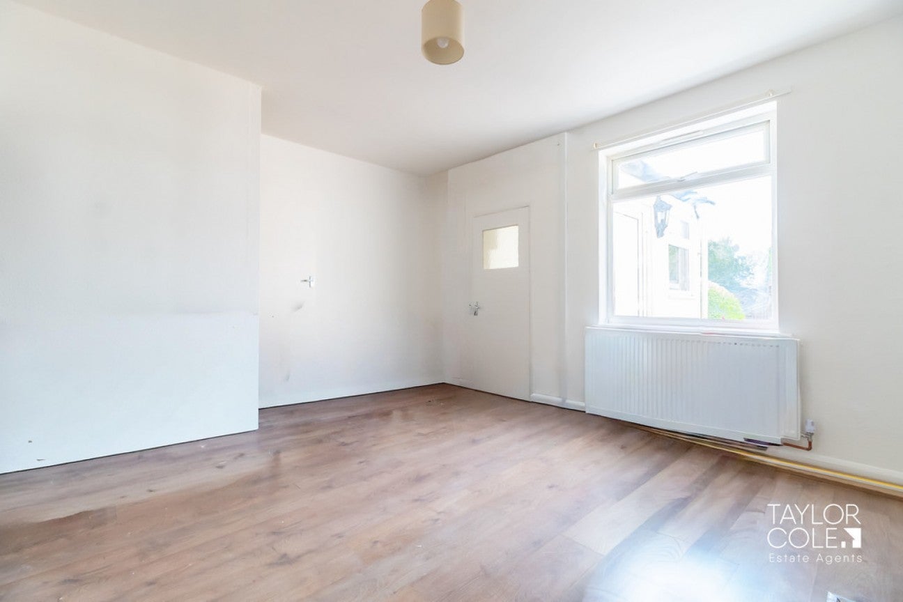 House Daw Mill Drive in North Warwickshire