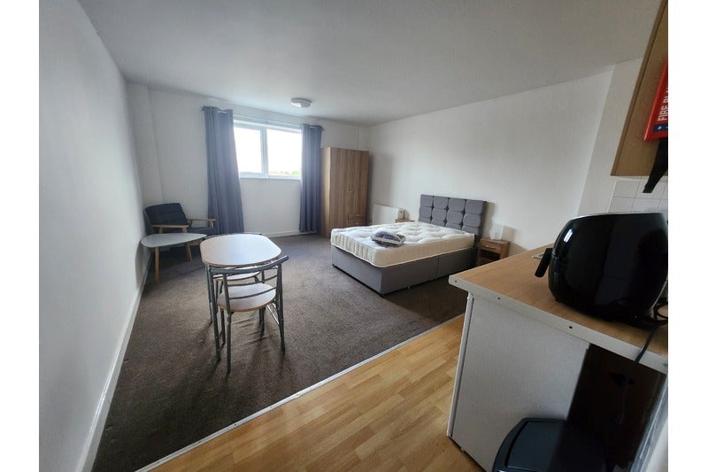 Flat Esplanade in Burnham-on-Sea